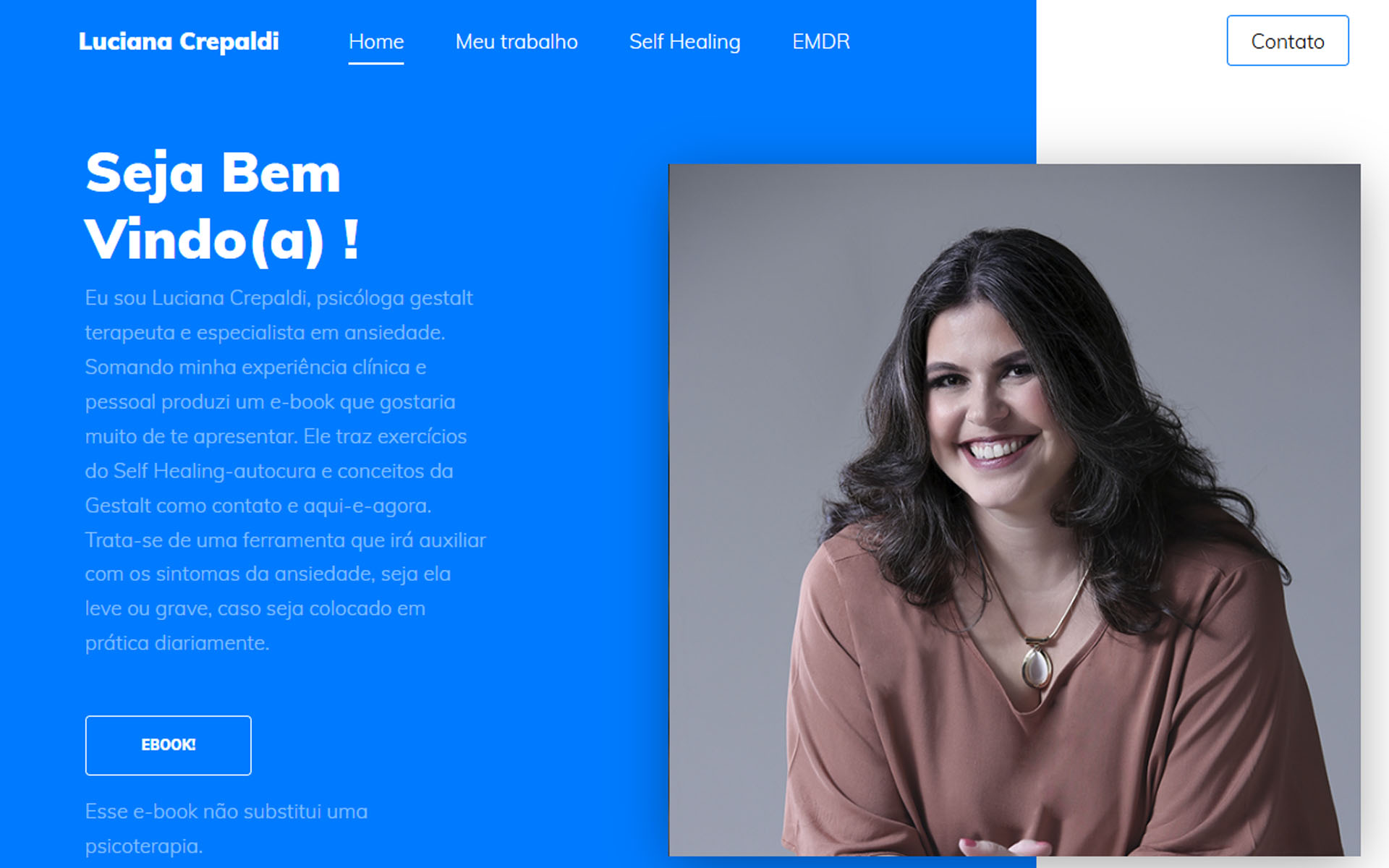 Site institucional compacto